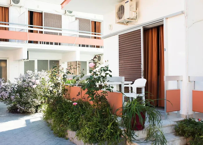 Sunlight Hotel 2*