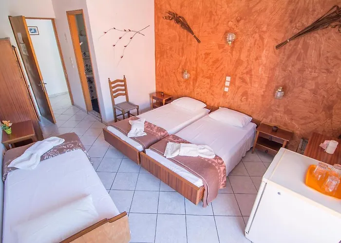 Sunlight Benitses (Corfu)