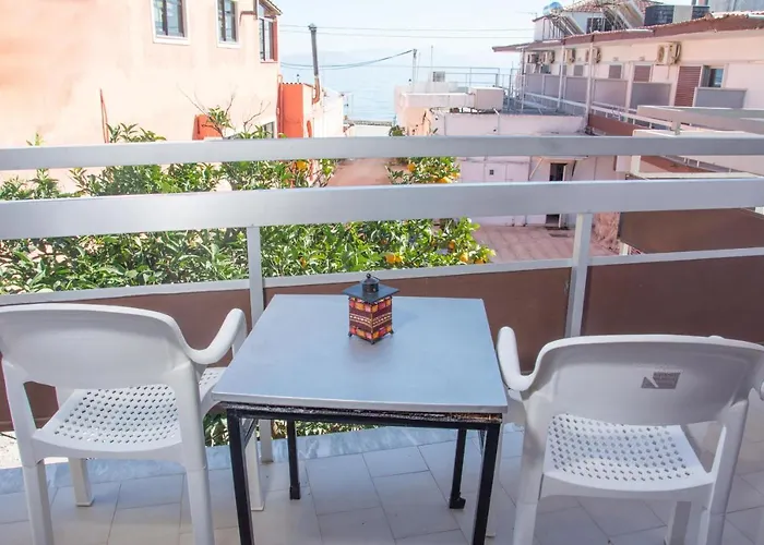 Sunlight Benitses (Corfu)