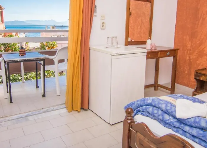 Sunlight 2* Benitses (Corfu)